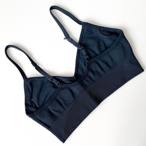LULULEMON Ebb To Street Bra - Picture 12 of 13